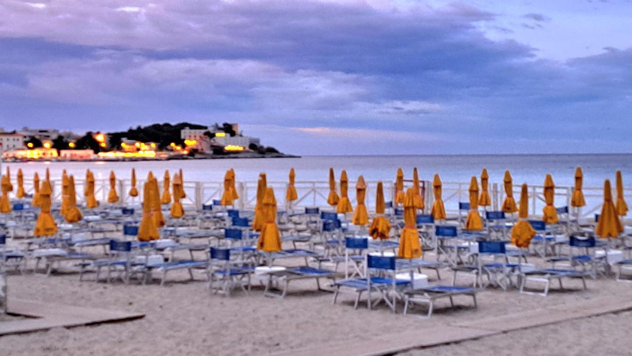 Mansarda Beach Mondello Палермо Экстерьер фото